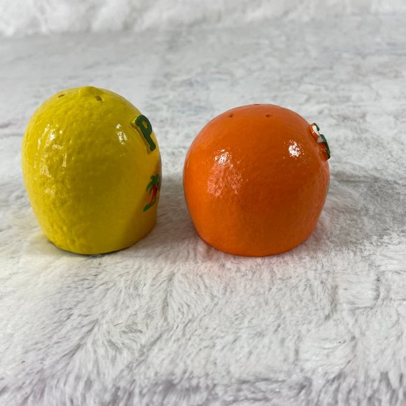 Vintage Salt and Pepper Shakers Florida Orange & Lemon 70's Souvenir - Picture 5 of 5